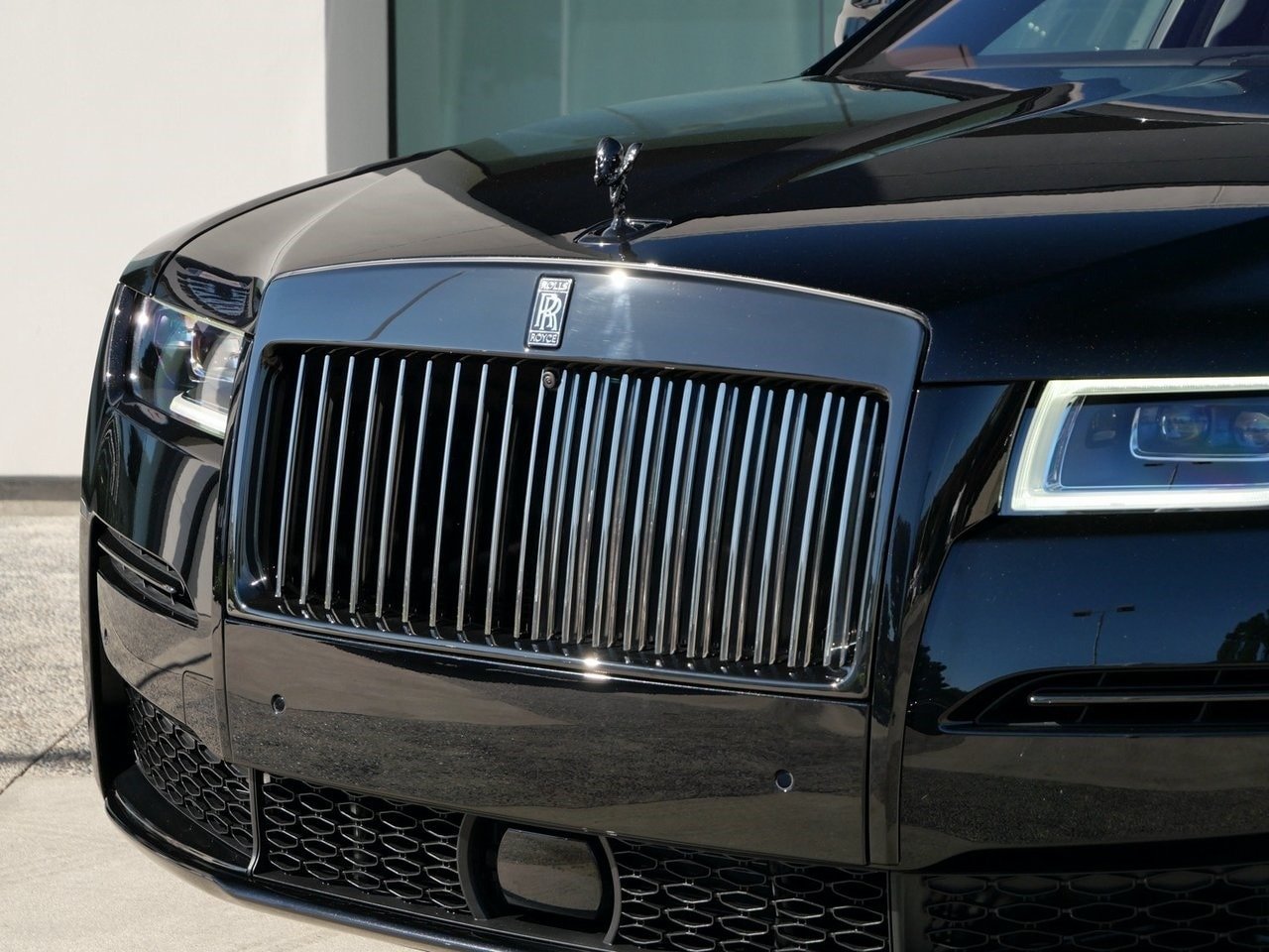 Buy 2024 Rolls-Royce Black Badge Ghost (13)