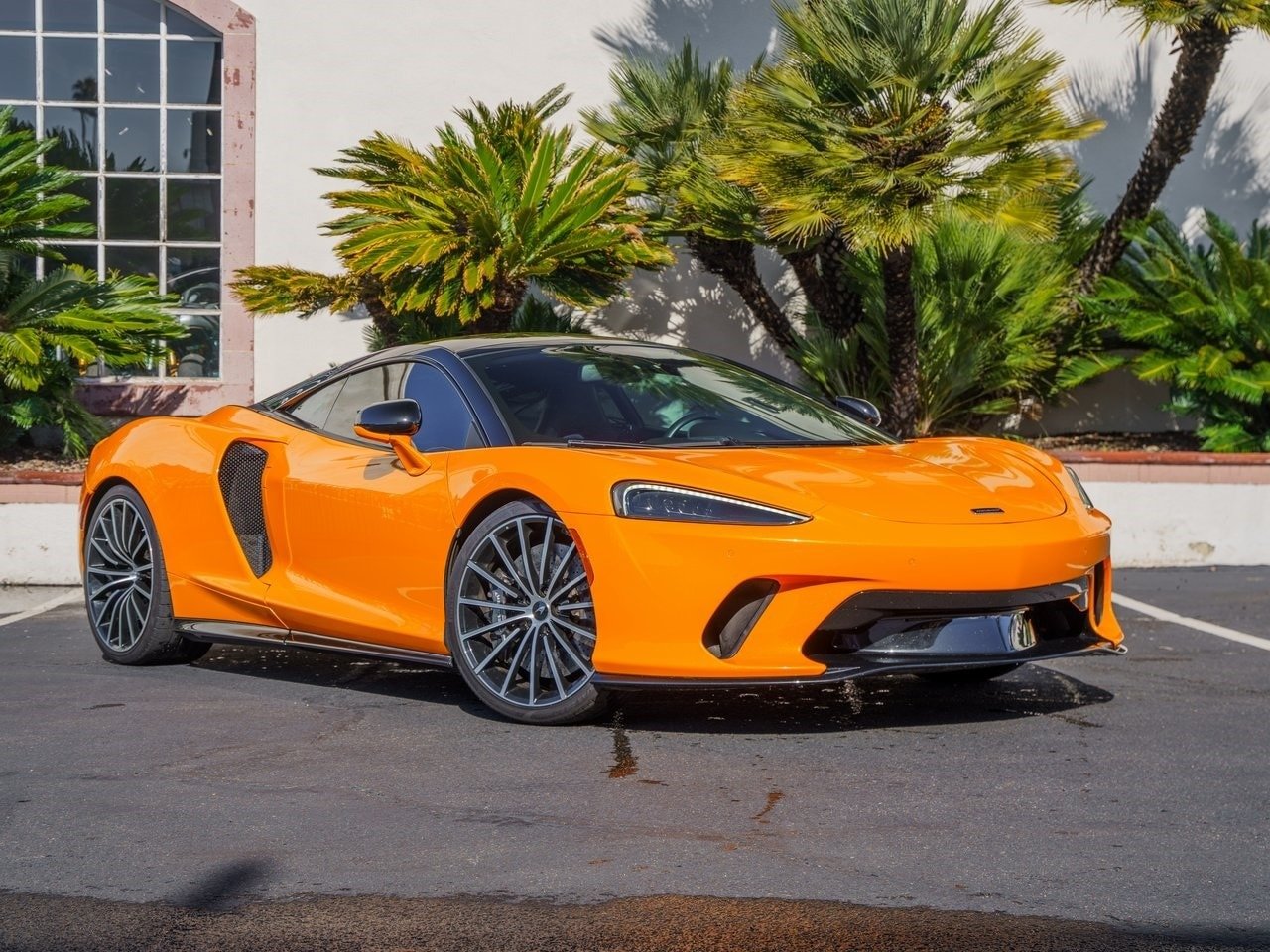 Buy Pre Owned 2020 McLaren GT (7)