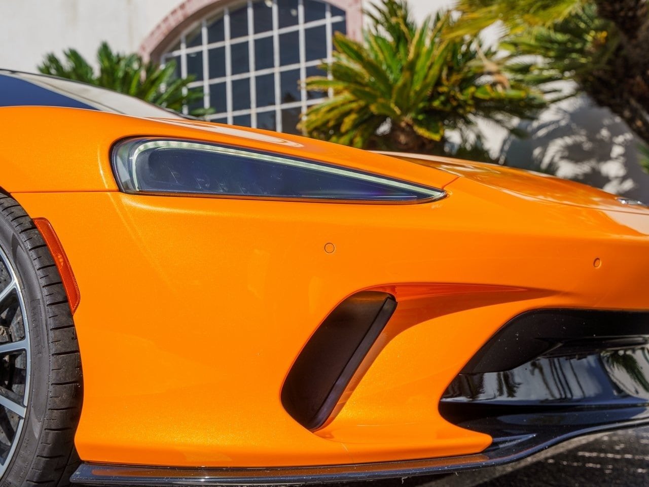 Buy Pre Owned 2020 McLaren GT (9)