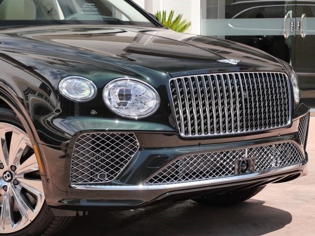 New 2024 Bentley Bentayga Azure Hybrid (22)