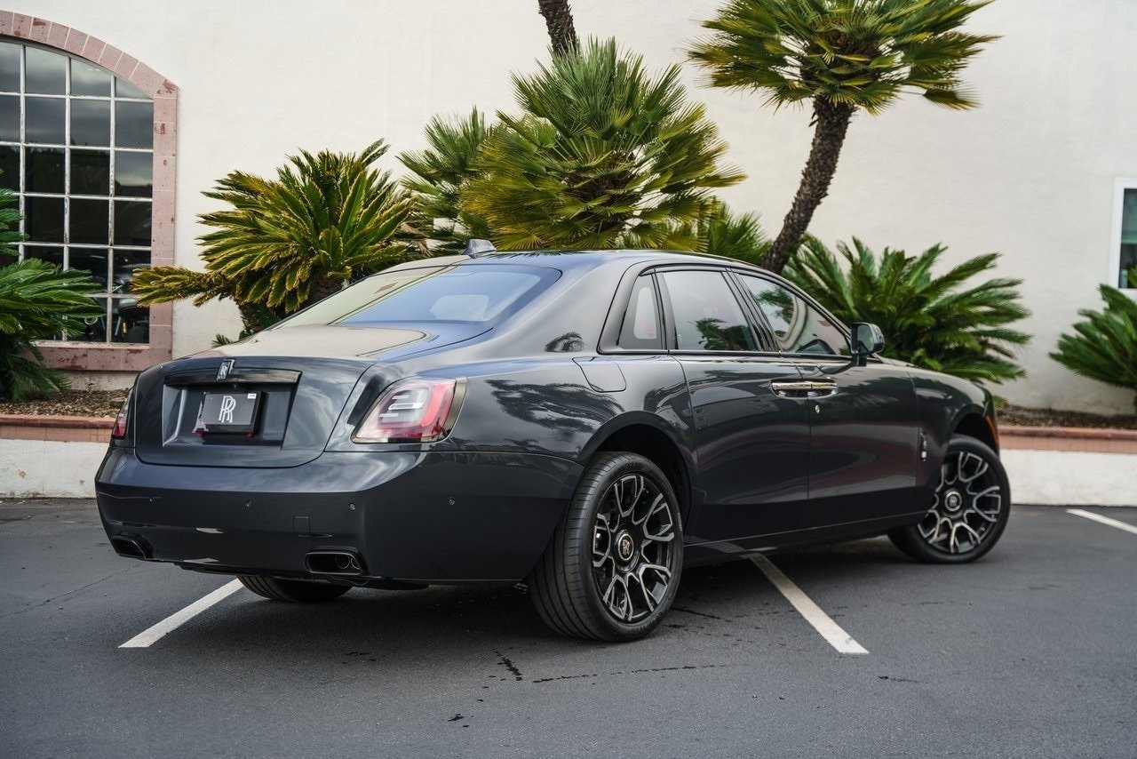 New 2024 Rolls-Royce Black Badge Ghost (47)