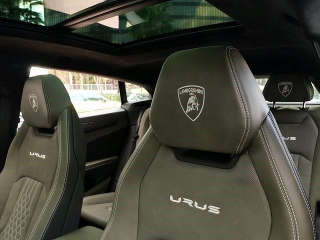 Used 2023 Lamborghini Urus S For Sale (13)
